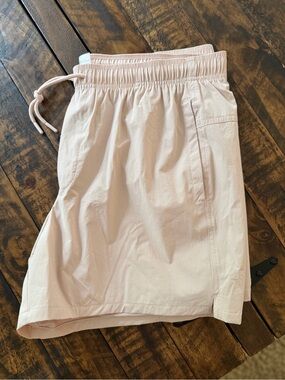 VRST Men’s XL Athletic Shorts Light Pink Lined Drawstring Performance NWOT T101
